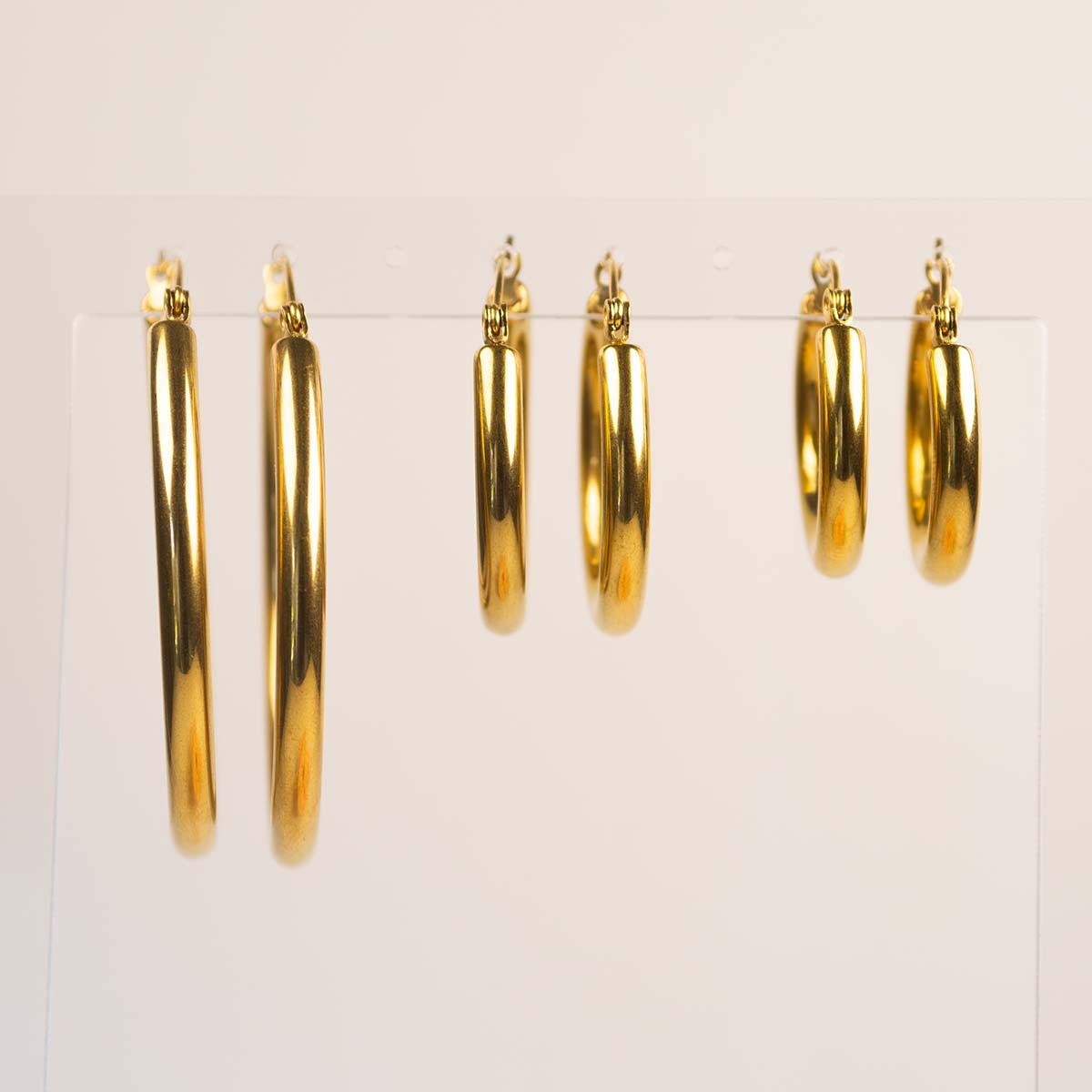 Gwen Classic Hoop Earrings