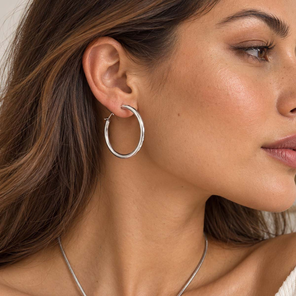 Gwen Classic Hoop Earrings