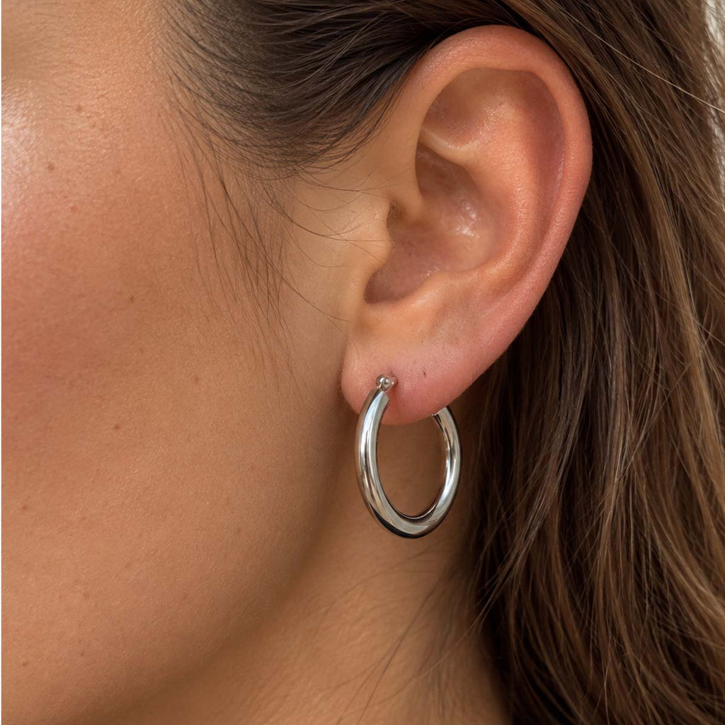 Gwen Classic Hoop Earrings