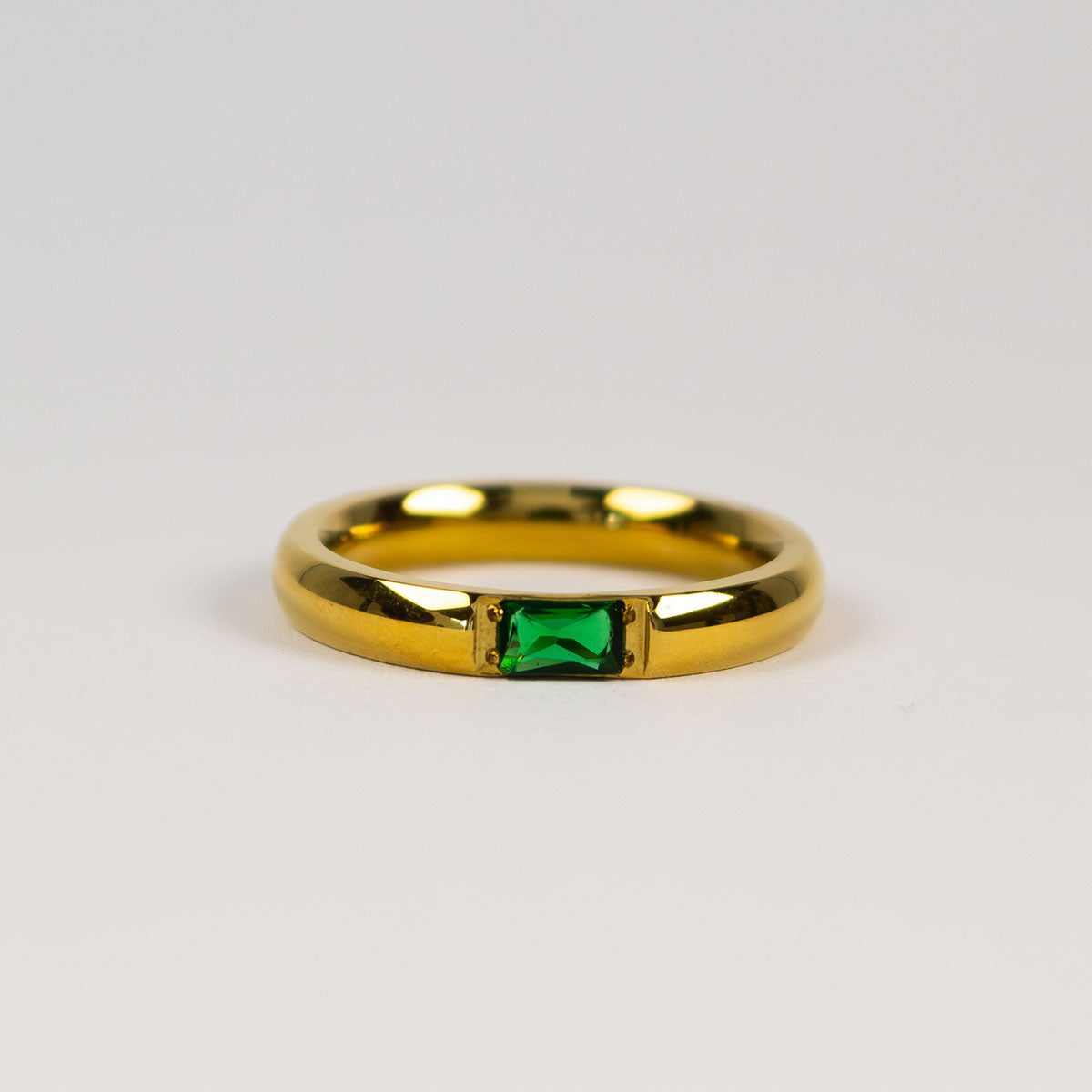 Juno Emerald Green Baguette Ring