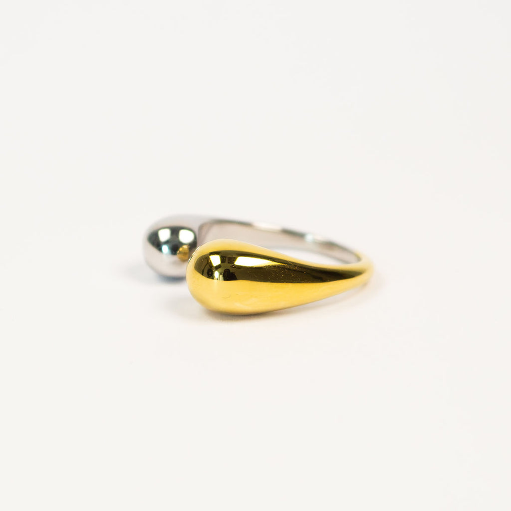 Orla Teardrop Ring