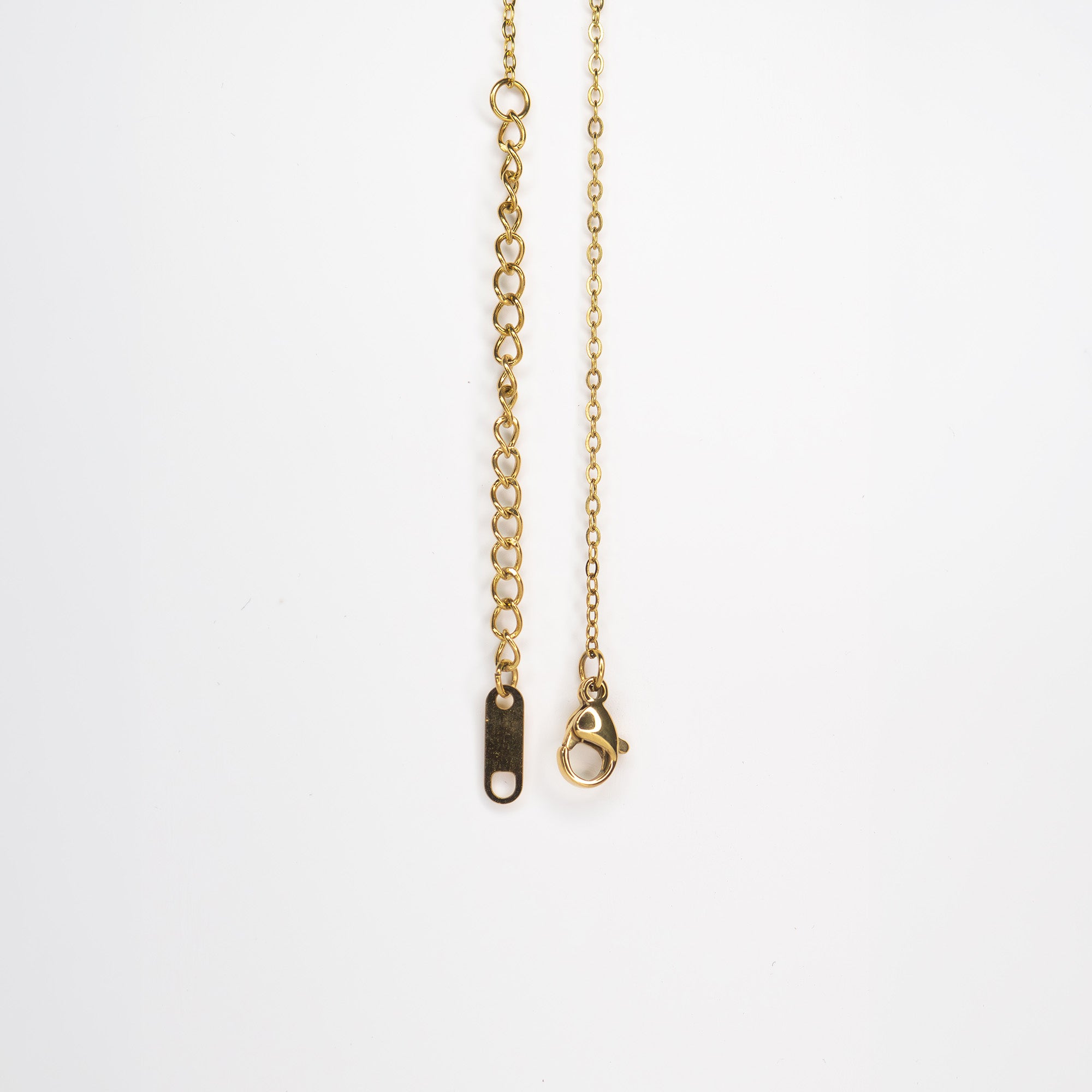 Sera Teardrop Pendant Necklace