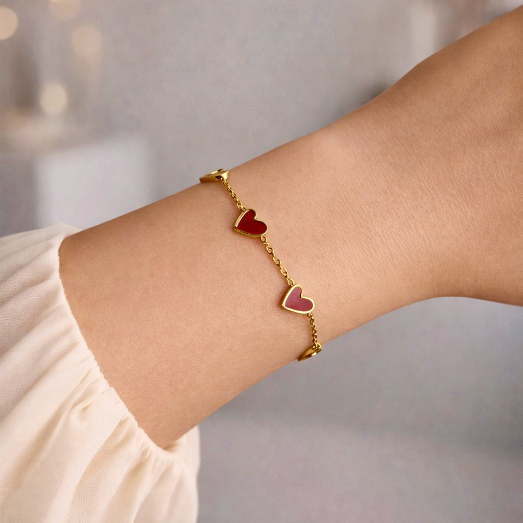 Amora Hartjesketting Armband