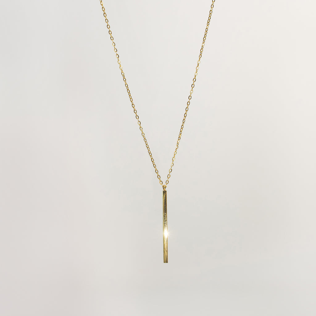 Mara Bar Pendant Necklace