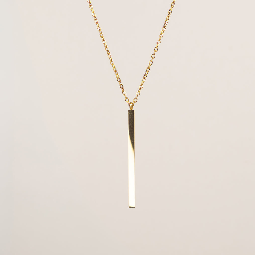 Mara Bar Pendant Necklace
