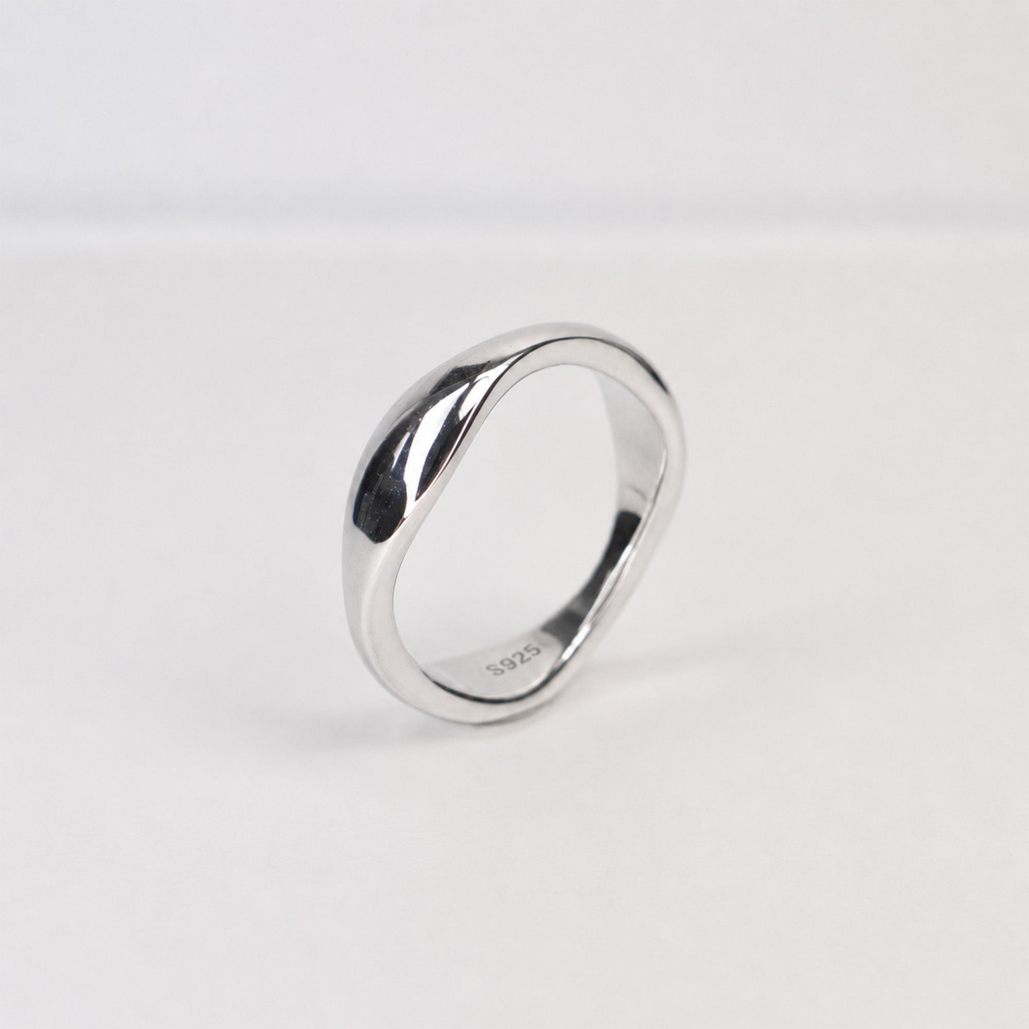 Ona Ring